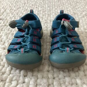 Keen Kids Blue Pink Waterproof Sport Sandals Hiking Water Outdoor Shoes Size 8